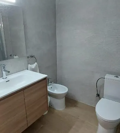 Gran Avenida Con Billar Беникасим