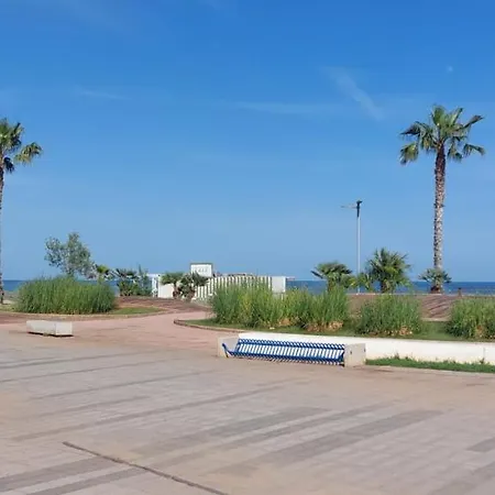 Gran Avenida Con Billar Semesterbostad