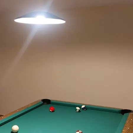 Gran Avenida Con Billar * Беникасим