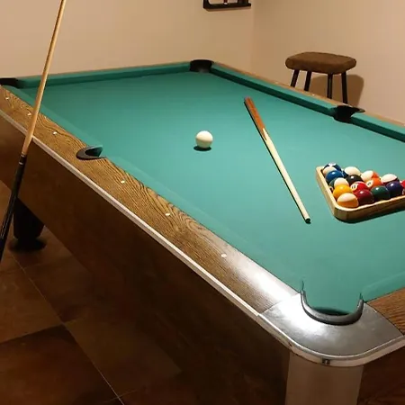 Gran Avenida Con Billar Дом отдыха *